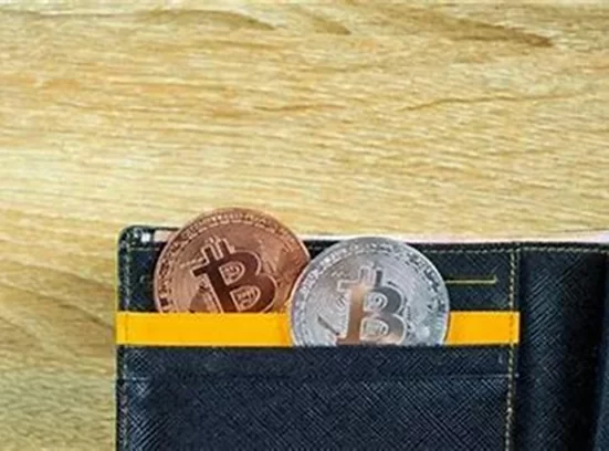 金融巨头纷纷布局区块链，传统金融与加密市场融合